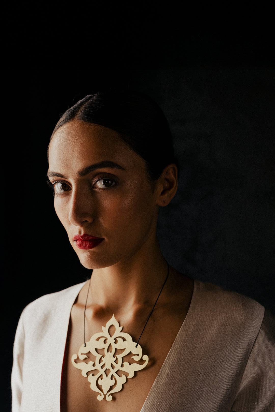 The Nina Neckpiece