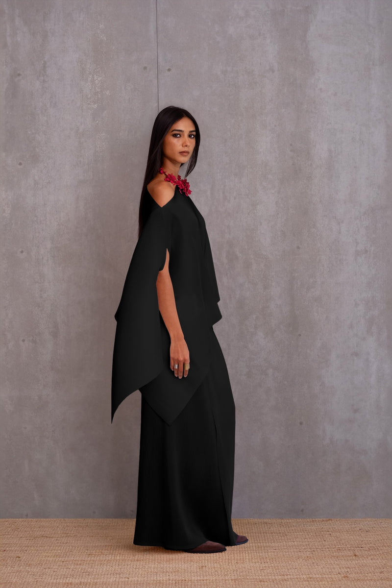 Pleated Short Poncho