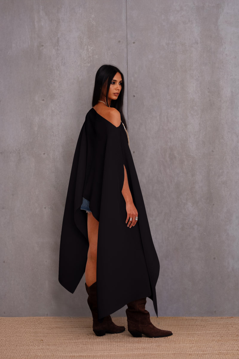 Pleated Long Poncho