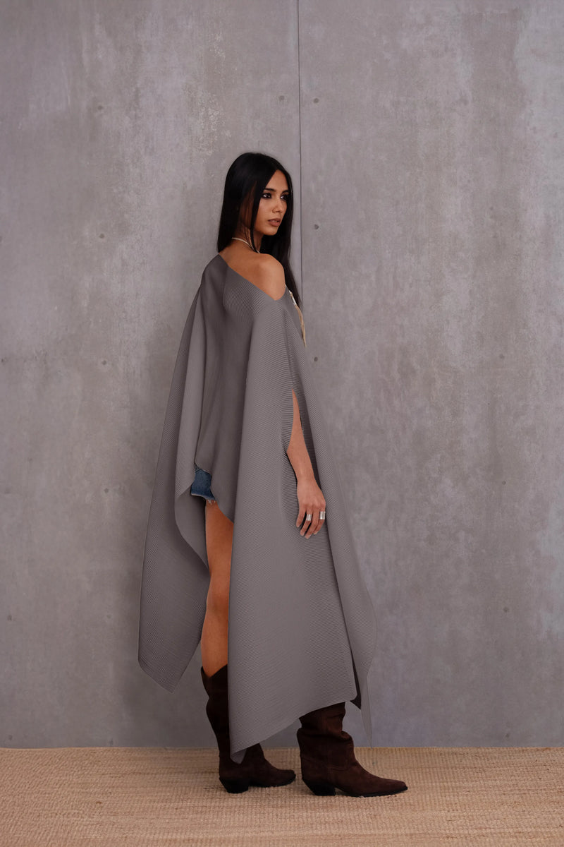 Pleated Long Poncho