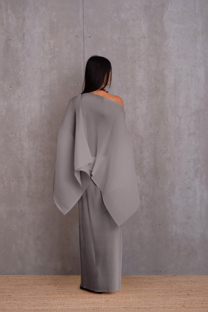 Pleated Short Poncho
