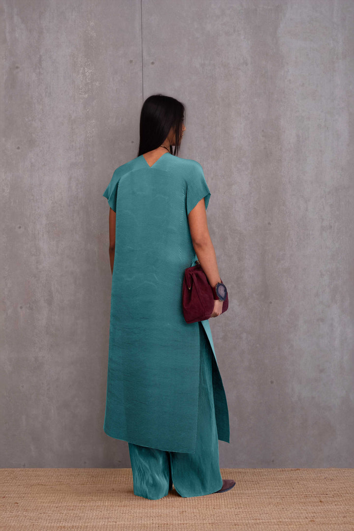 Pleated Kurta Set