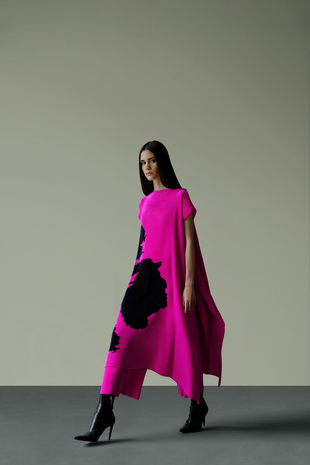 Pleated Pant