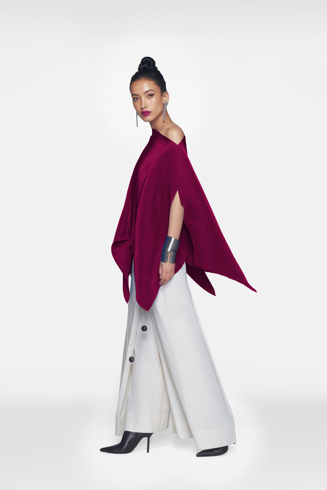 Pleated Short Poncho